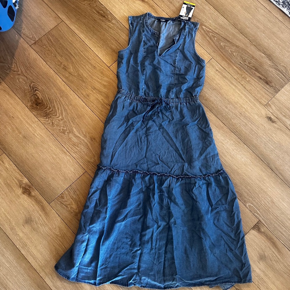 Lands End Womens Lyocell Tiered Midi Dress Blue Denim Sleeveless Small NWT
